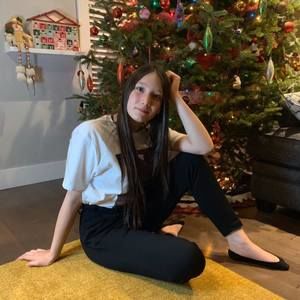 Meet your Posher, Amélia